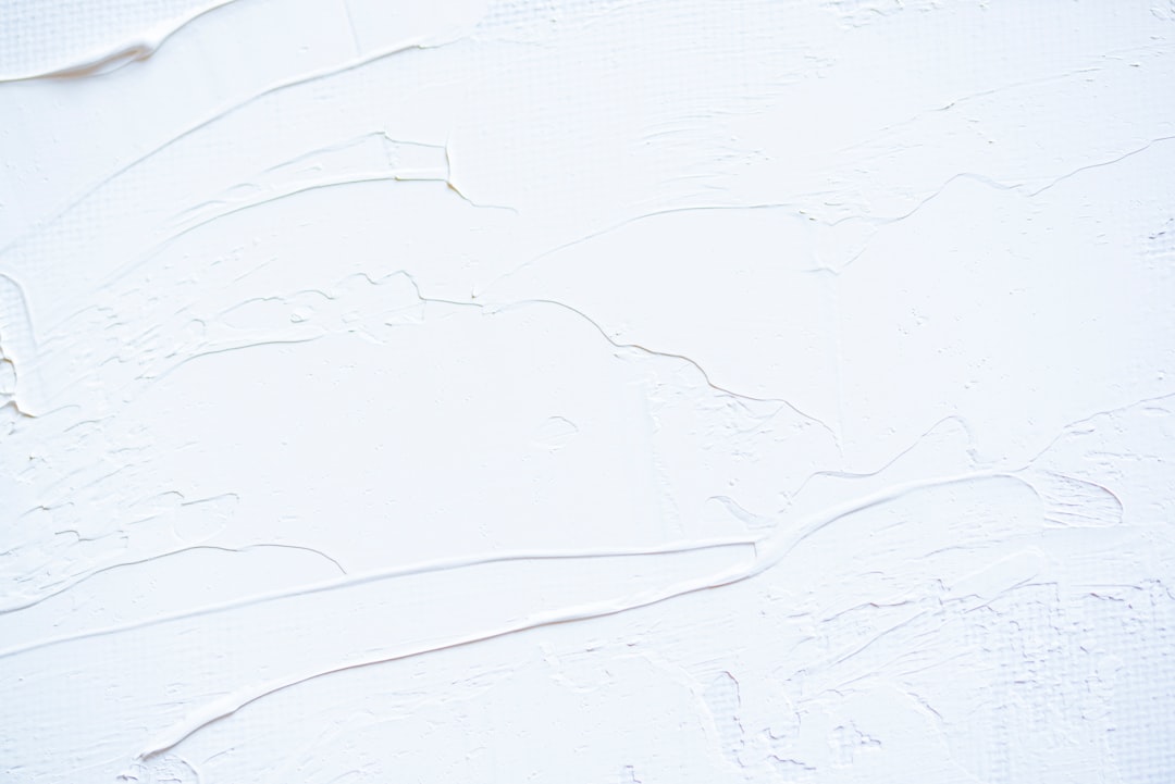 Natuurlijke en slimme alternatieven voor keerwanden in de tuin